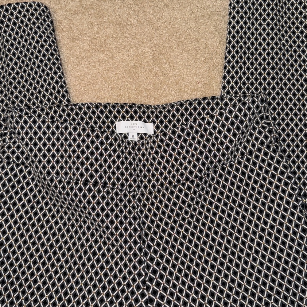 New Directions Black and White Diamond Pattern Pants - Picture 3 of 5